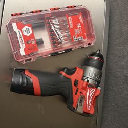 Milwaukee M12 Fuel Hammer Drill BATTERY