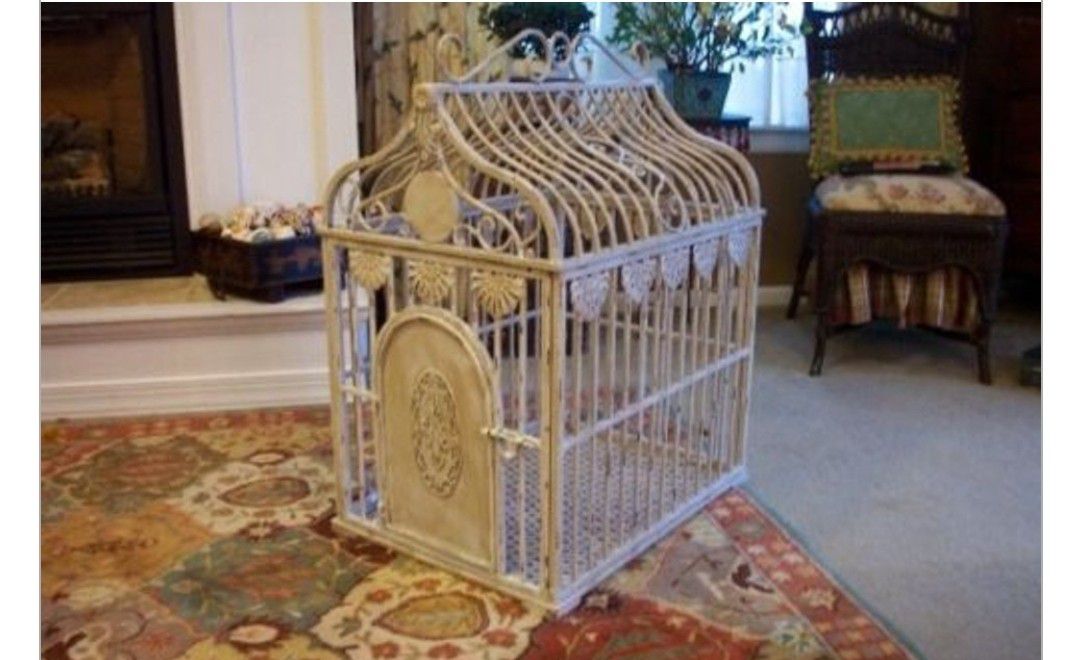 Wrought Iron Decorative Dog Crate