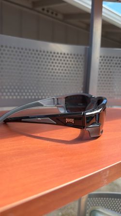 Men sunglasses