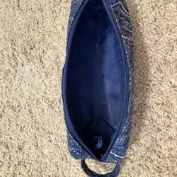 Toiletry Bag. Makeup Organizer Travel Cosmetics Case Fabric Easy to Clean Simple Hang Loop Classic