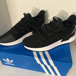 Adidas U Path Run, Black - Size 10
