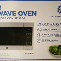 GE 1.6 Countertop Microwave Brand New
