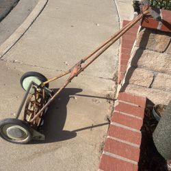 Push lawnmower $45