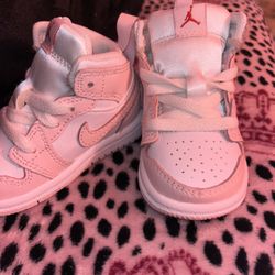 Baby Shoes 