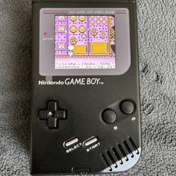 Nintendo Gameboy DMG With Game