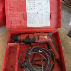 Hilti TE 2 Rotary Hammer Corded