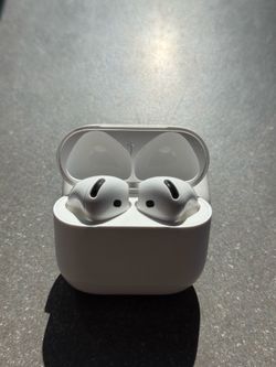AirPods 4