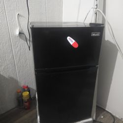 Refrigerador Pequeño En perfectas Condiciones 10 De 10
