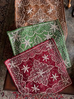 3 peace Decorative pillowcase