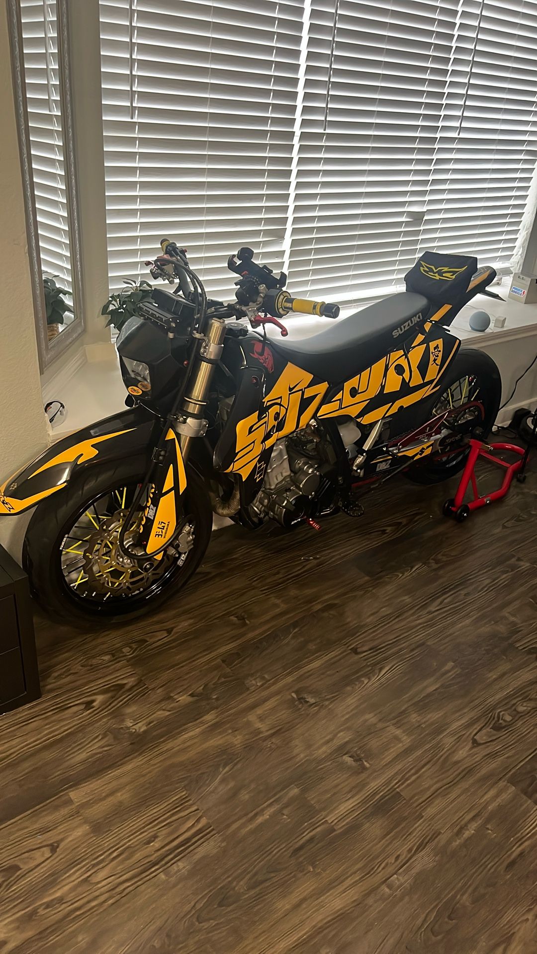 Suzuki Drz-400sm
