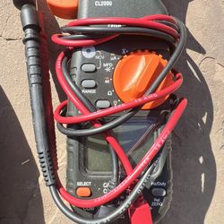 Klein Tools CL2000 Digital Clam Meter 