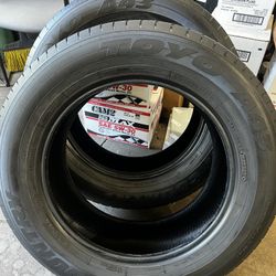 2 Tires Size 235/65R/18 Toyo A43