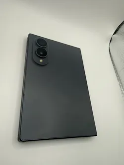 Samsung z fold 8