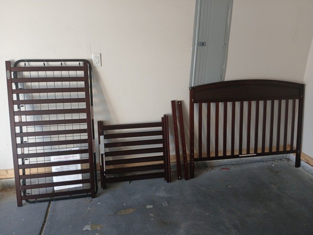 Wooden Convertible Crib