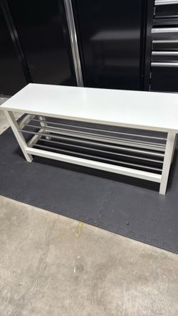 Storage/shoe shelf