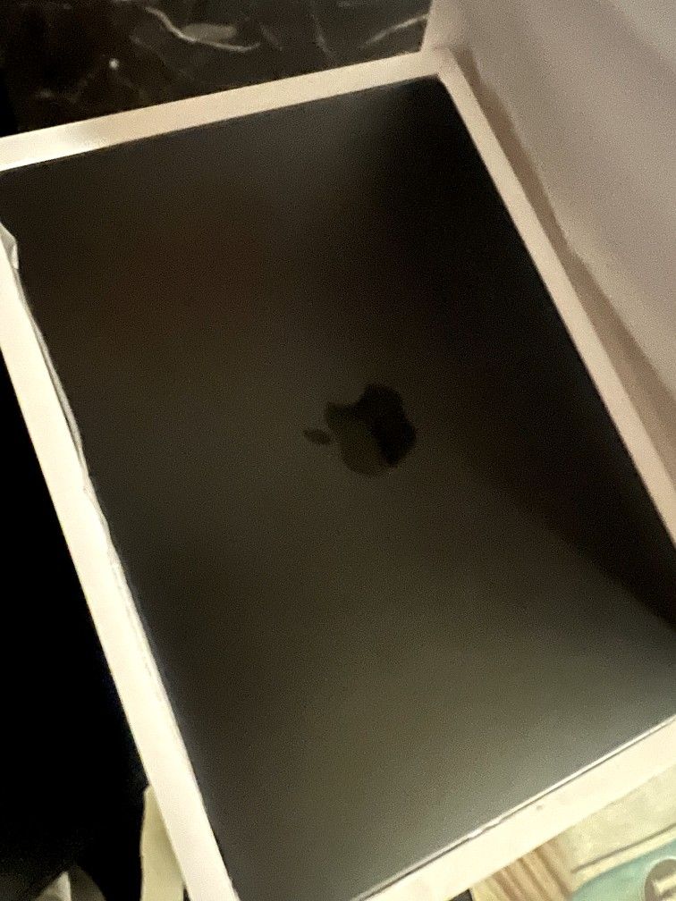 Macbooks Pros