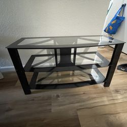 TV Stand / Entertainment Center $10