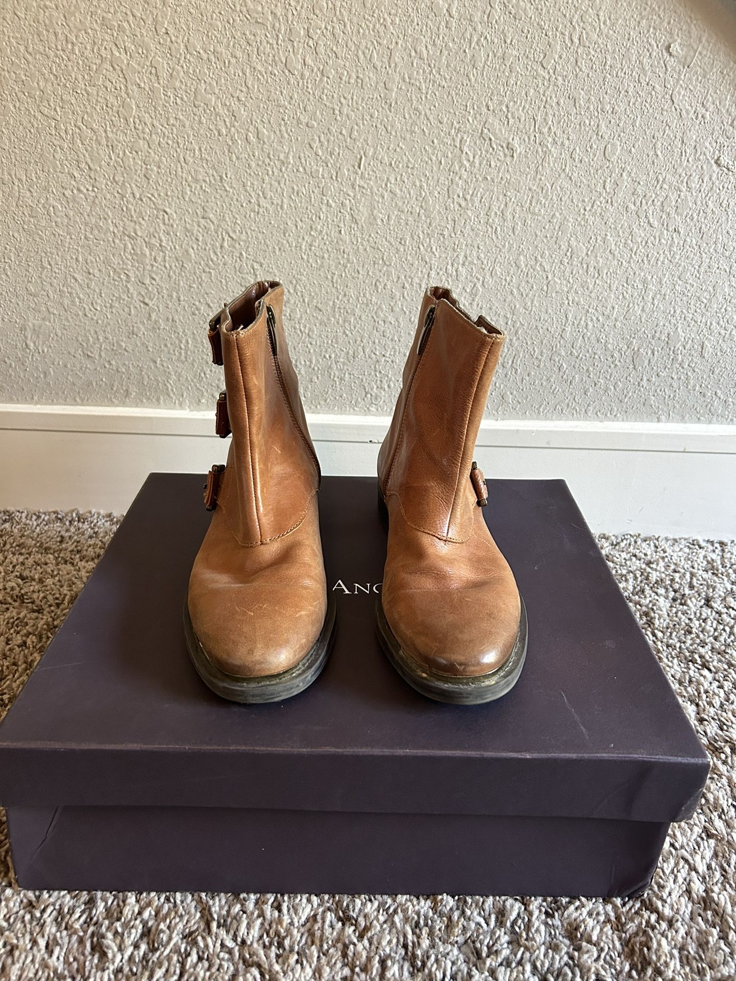 Woman’s brown Enzo Angelina boots size