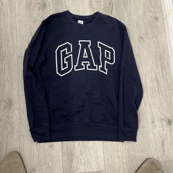 GAP CREWNECK (medium) 