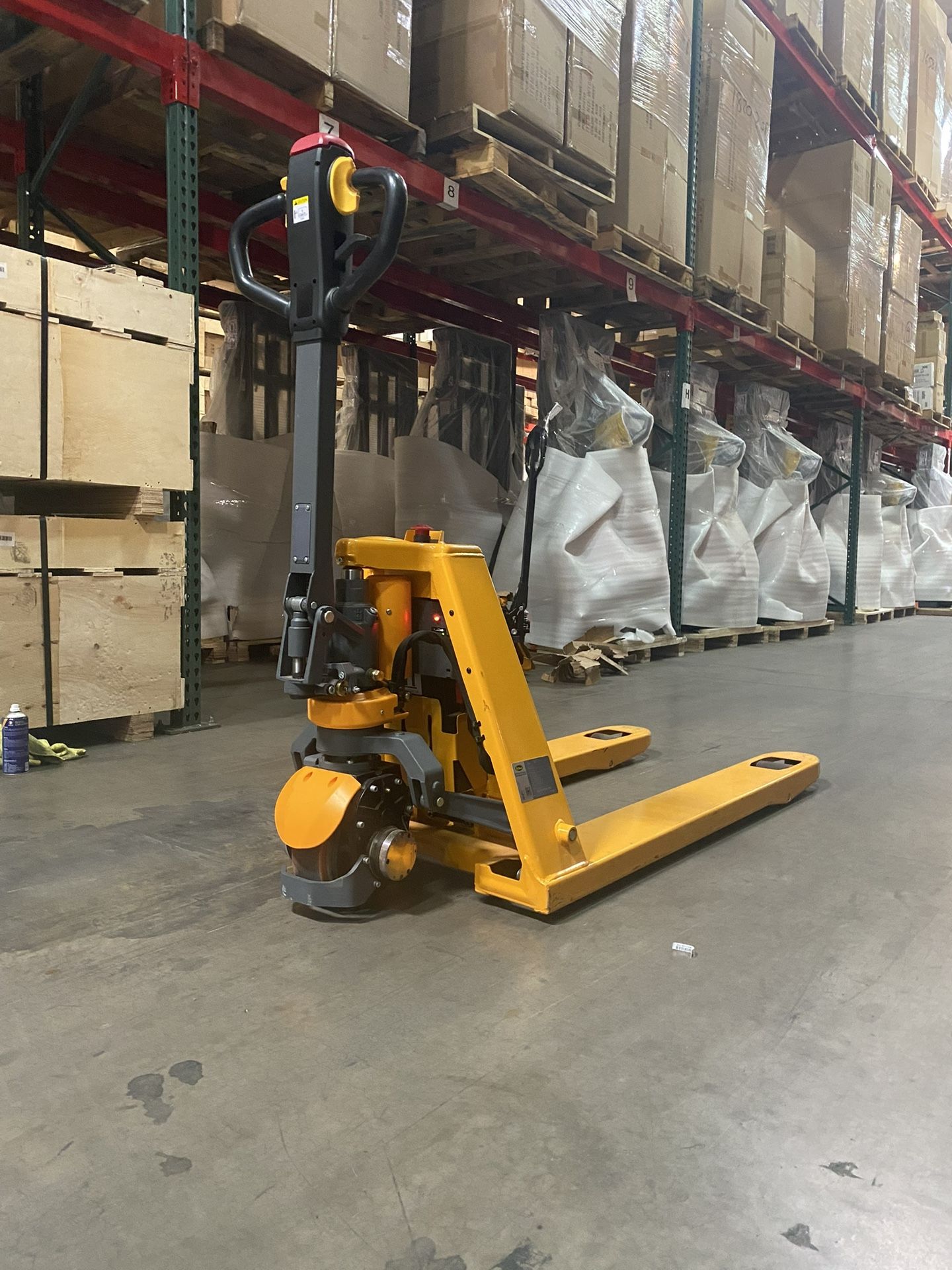 Brand New New Lithium Power Pallet Jack 3300 Lbs Cap 48”x27”