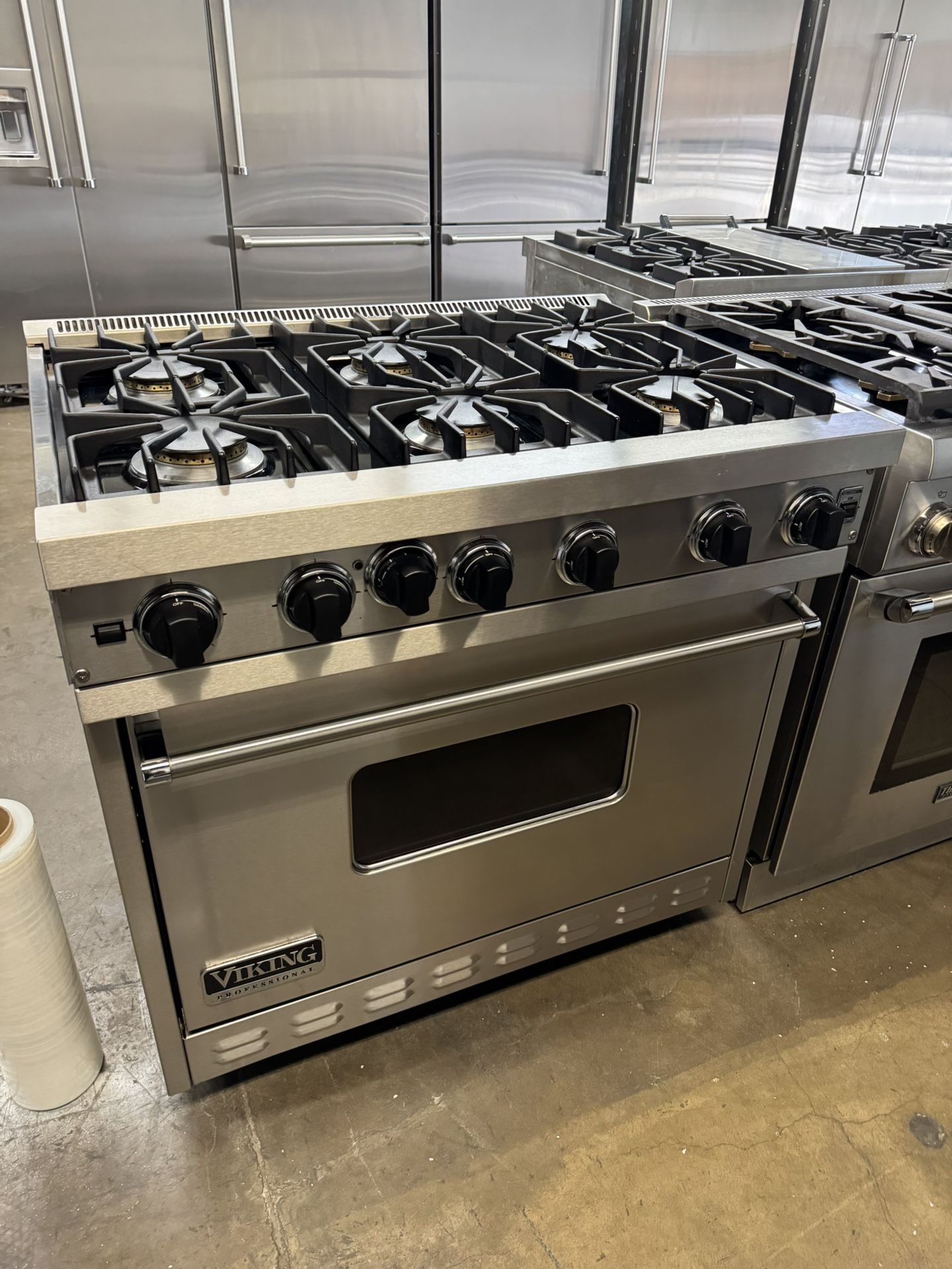 Viking 36” Stainless Steel Gas Range Stove