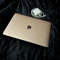 Mac Book Air 13" Retina Display