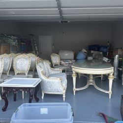 Antique White Italian Furniture 