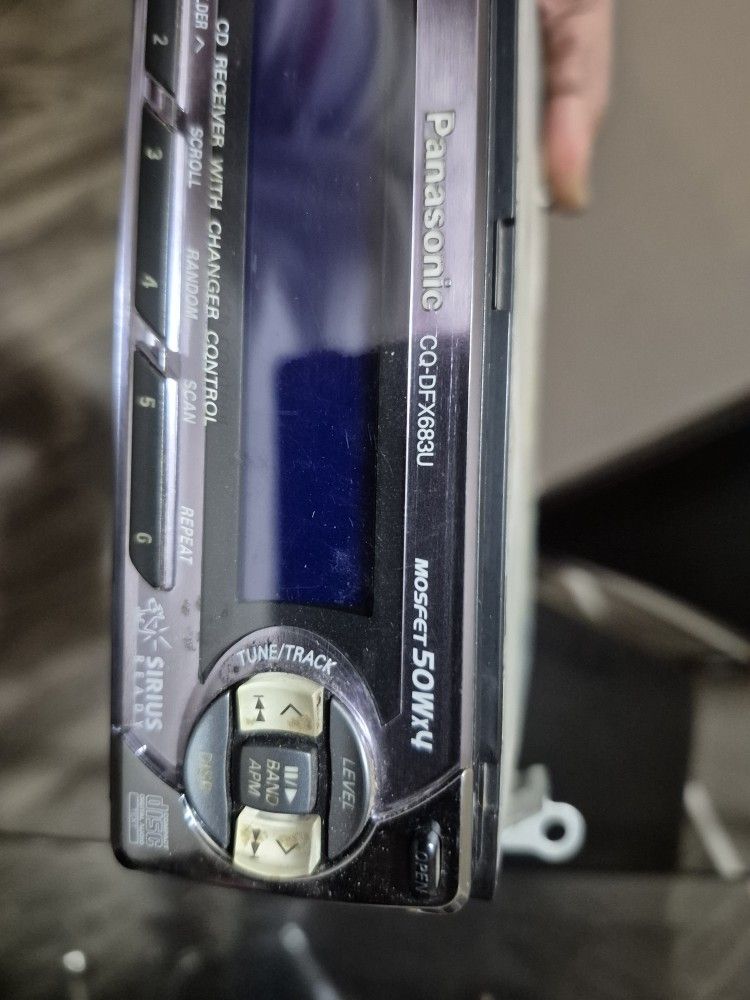 Panasonic Cq-dfx683u