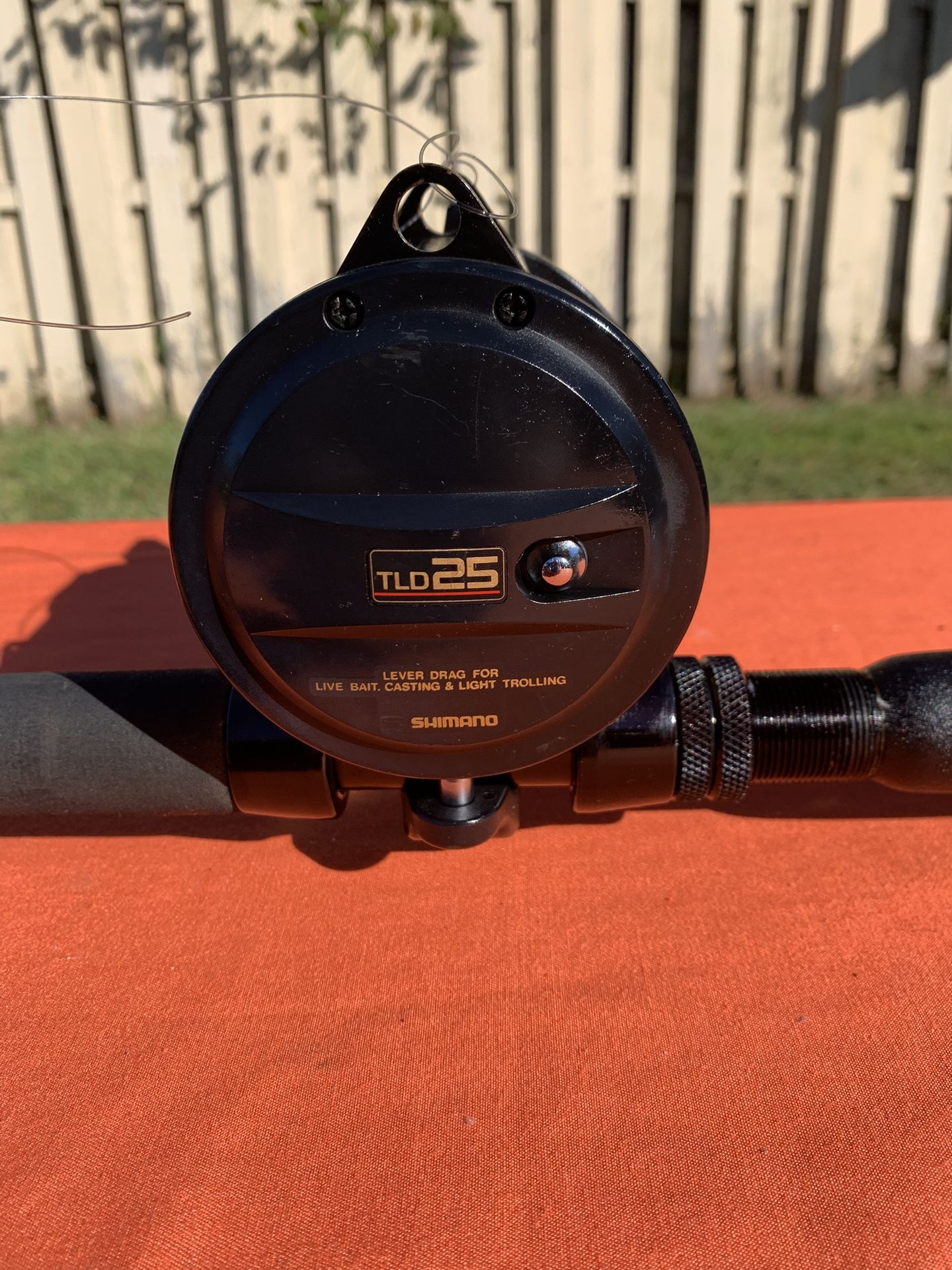 FISHING ROD/REEL