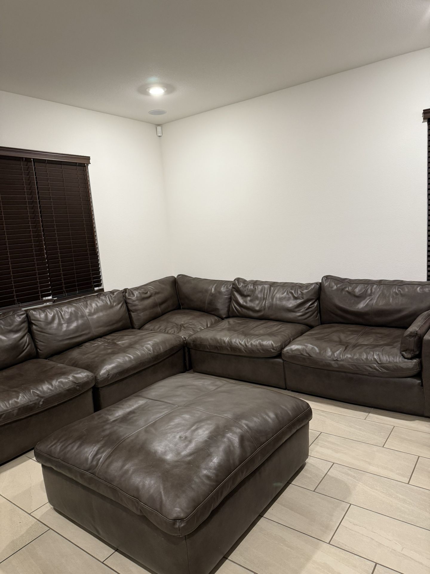 6 Piece Leather Sectional