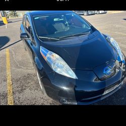 Full Electic Nissan Leaf 2013 
