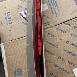 09 Escalade Ext 3rd Brake Light 