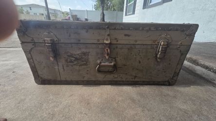 Vintage Military Footlocker Trunk
