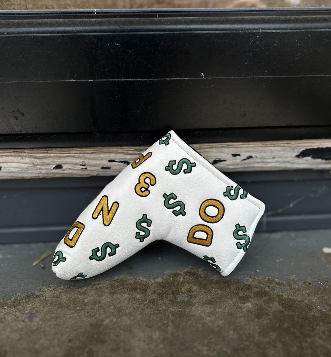Do Not 3 Putt Putter Headcover