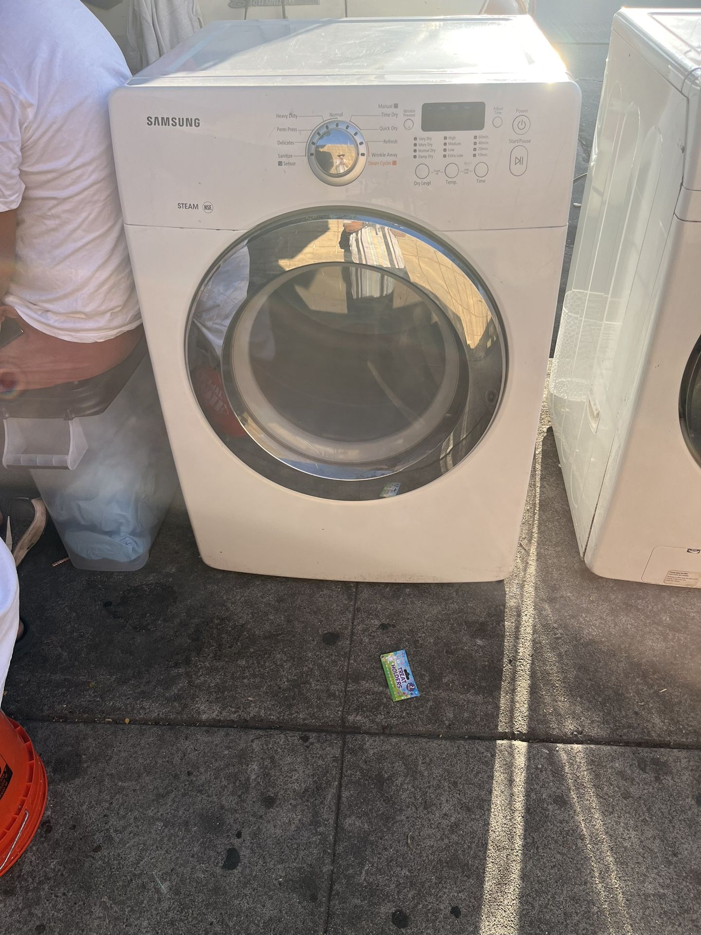 Washer &. Dryer