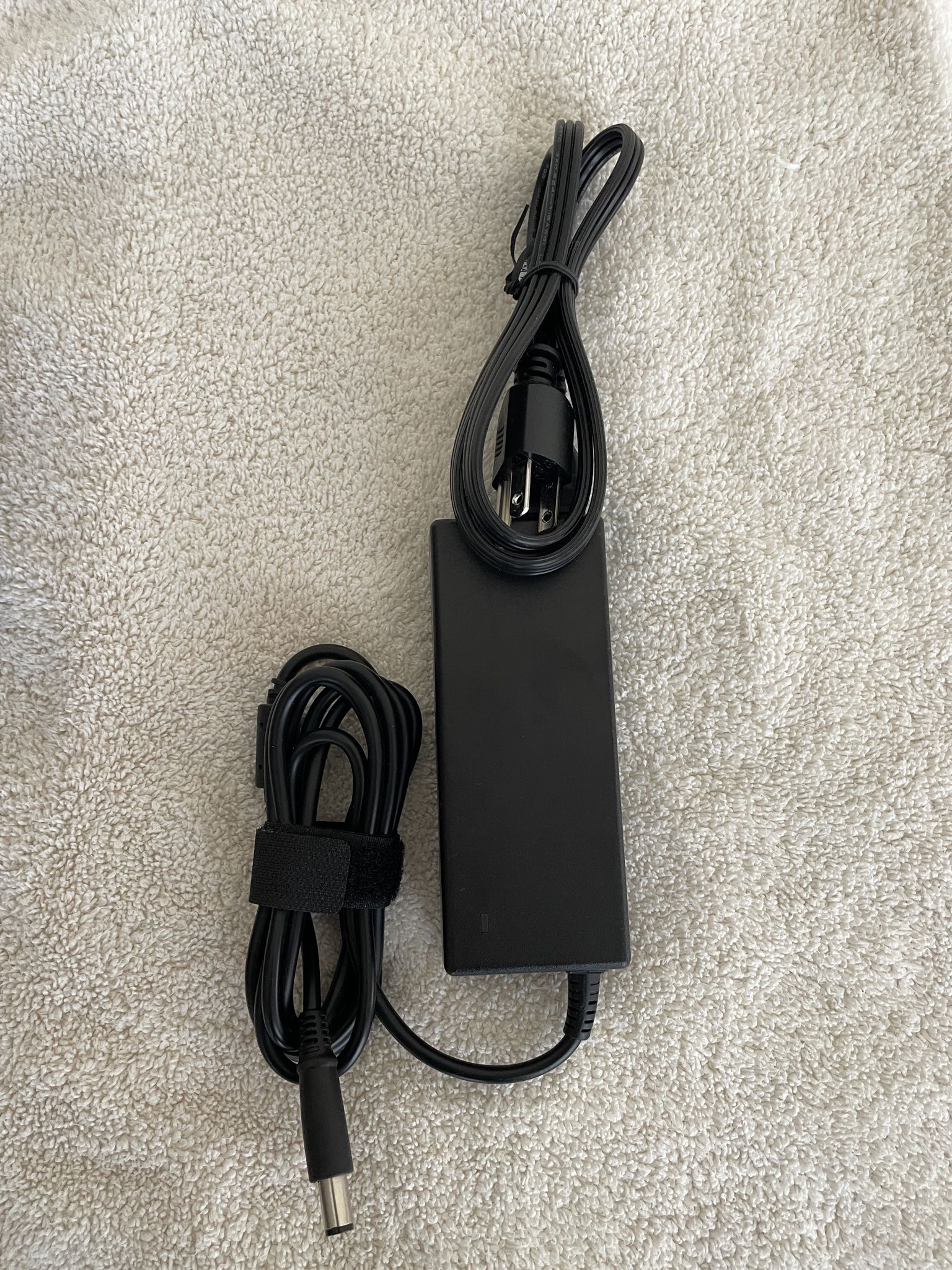 Brand New AC adapter Charger For Dell