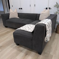Sectional couch