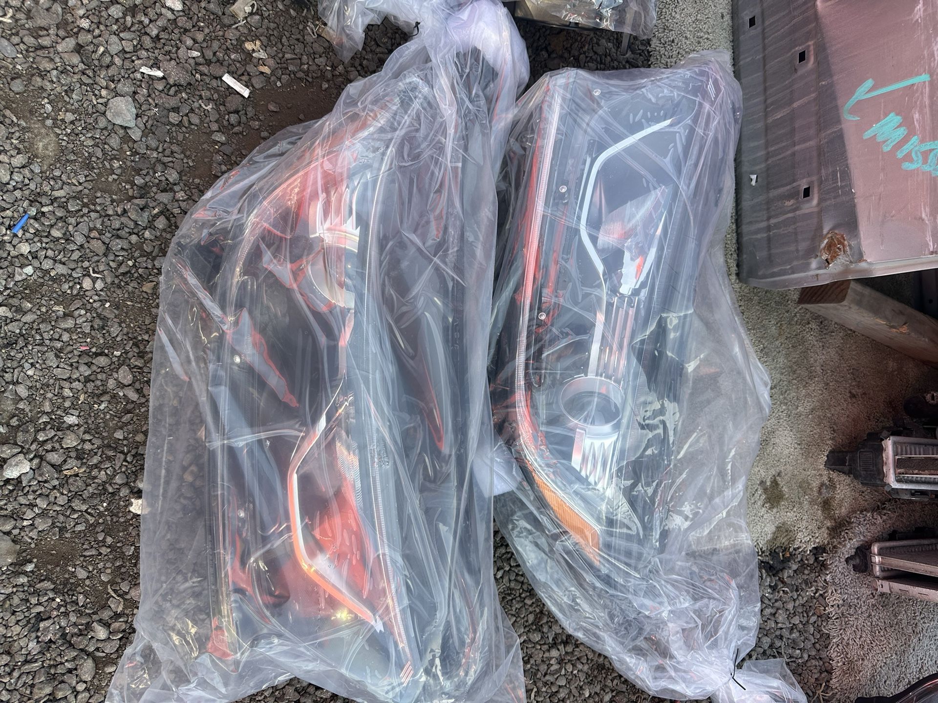 ✅Honda CRV 2017-2020 Pair Of Headlights✅