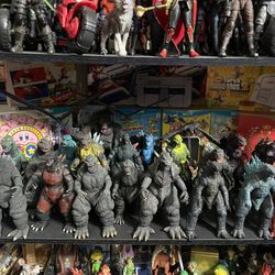 Neca King Of Monster Godzilla Collection