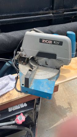 Ryobi 8 1/4 inch mitre saw