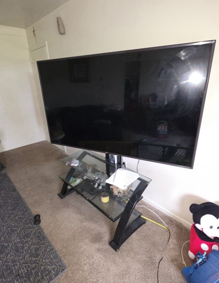 75 Inch LG Smart TV 4K