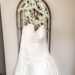 Wedding & Bridesmaid Dress