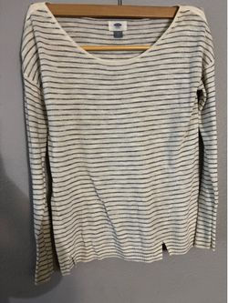 women's medium top from Old Navy