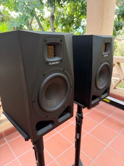 Adam Audio A7V 7-inch Powered Studio Monitor Speakers Pair