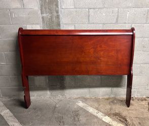 Classic Queen Sleigh Headboard – Rich Wood Finish
