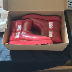 Red Uggs Size 7