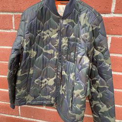 Mutual  Weave  Men’s  Jacket  Camo  Size  Large  NEW