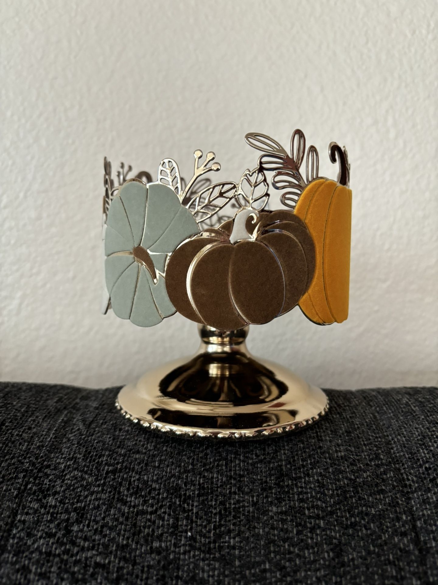 Pumpkin Ring 3-Wick Candle Holder