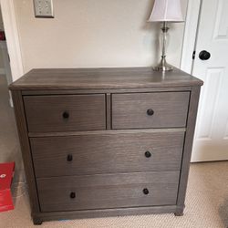 Baby Room Furniture 