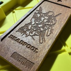 Vertical Deadpool Clock 